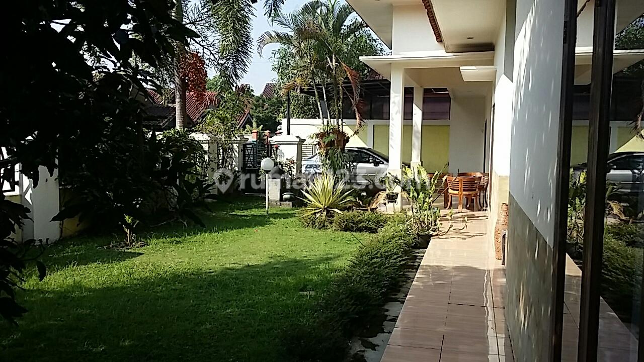 Dijual Rumah Cantik Swimmingpool. di Kota Cianjur
