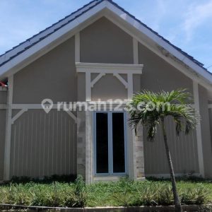 Rumah Strategis di Cianjur, Minimalis Nuansa Villa View Pegunungan, Gekbrong. Cianjur