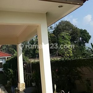 Dijual Rumah Cantik Swimmingpool. di Kota Cianjur