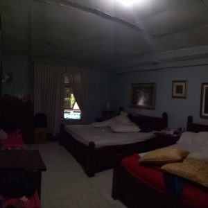 Rumah di Komplek Karangtengah 1,2M Nego