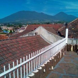 Villa Indah View Bagus di Cipanas Dekat Puncak