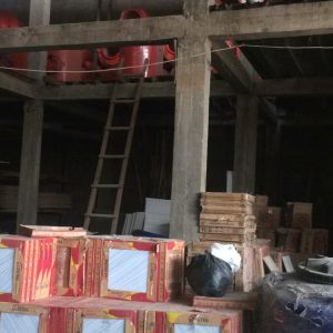 Dijual Toko/Ruang Usaha Produktif Beserta Barang dan 2 Mobil Angkutan