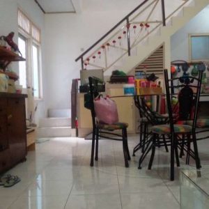 Rumah Villa Dijual Dalam Komplek Tenang Aman