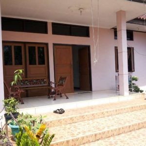 Rumah Hunian Nyaman di Gombong Permai