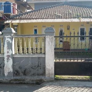Dijual Rumah Pinggir Jalan di Cipanas Nagrag