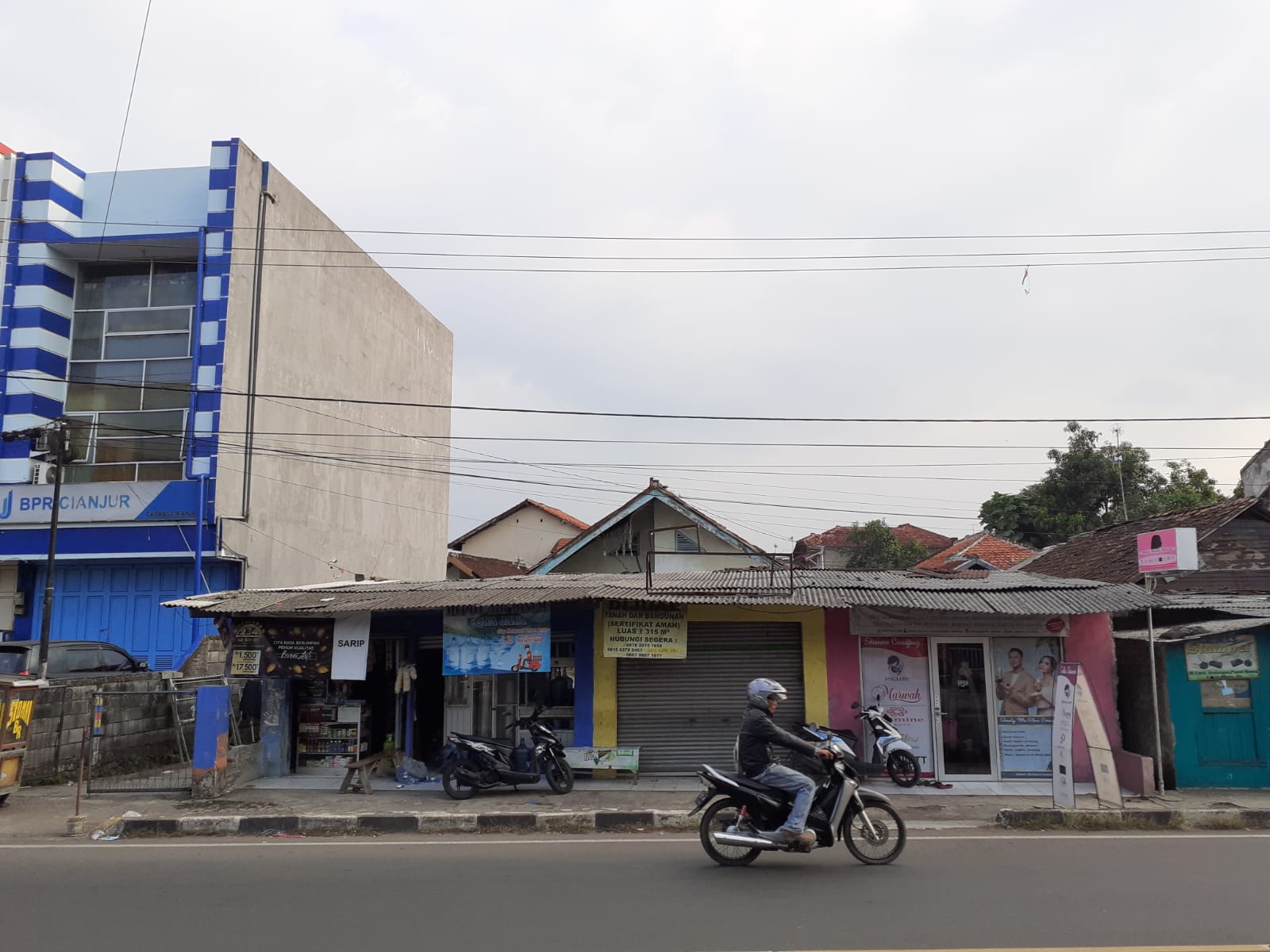Jual tanah dan bangunan di Ciranjang Pinggir Jalan Raya Bandung Kabupaten Cianjur
