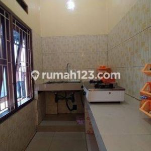 Jual rumah siap huni di Jalan Gatot Mangkupraja Kabupaten Cianjur