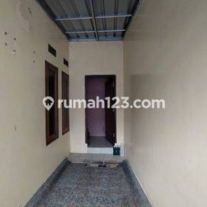 Jual rumah siap huni di Jalan Gatot Mangkupraja Kabupaten Cianjur