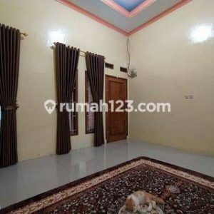 Jual rumah siap huni di Jalan Gatot Mangkupraja Kabupaten Cianjur
