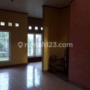 Jual villa asri nyaman di Cianjur Kabupaten Cianjur
