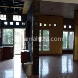 Jual villa asri nyaman di Cianjur Kabupaten Cianjur