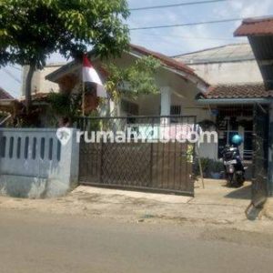 Jual rumah strategis di Jalan Caringin Kabupaten Cianjur