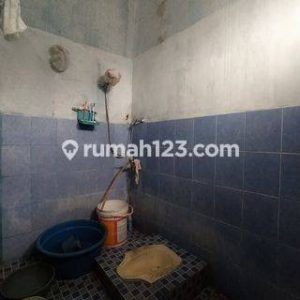 Jual rumah strategis di Jalan Caringin Kabupaten Cianjur