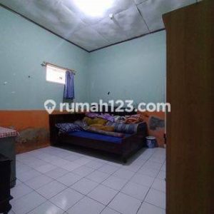 Jual rumah strategis di Jalan Caringin Kabupaten Cianjur