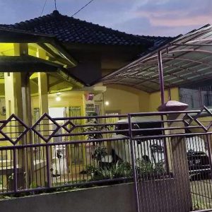 Jual rumah nyaman di Cipanas Kabupaten Cianjur