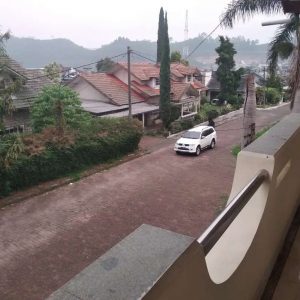 Jual villa nyaman siap huni di Cipanas Kabupaten Cianjur