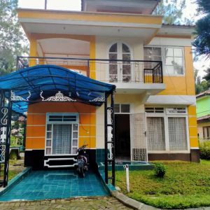 Jual villa 2 lantai Siap Huni di Cipanas Kabupaten Cianjur