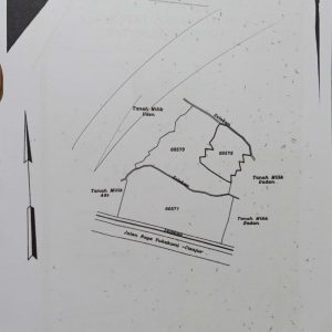 Jual tanah seluas 5354 m2 strategis di Jalan Gekbrong Kabupaten Cianjur