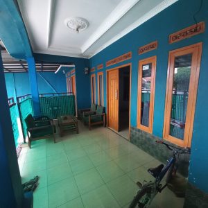 Jual rumah hunian pribadi nyaman di Jalan KH Shaleh Kabupaten Cianjur