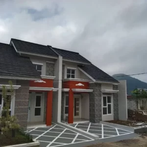 Jual rumah bernuansa villa strategis di Cipanas Cianjur Kabupaten Cianjur