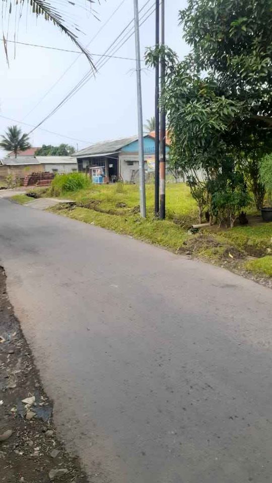 Jual Tanah Seluas 1,5 Ha Pinggir Jalan di Babakan Caringin Karangtengah Kabupaten Cianjur