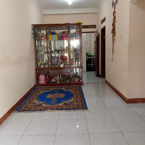 Di Jual Rumah Baru di Karangtengah