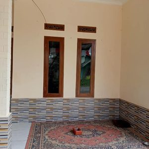 Di Jual Rumah Baru di Karangtengah