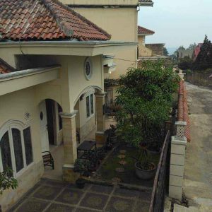 Di Jual Rumah di Cimacan Cipanas Puncak