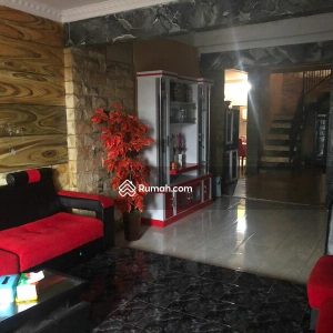 Dijual Rumah di dekat Lapang Joglo Cianjur