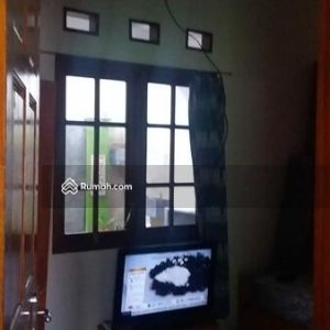 Dijual Rumah di Mande, Cianjur