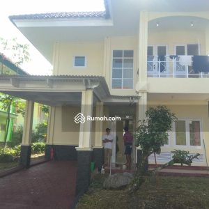 Dijual Villa Galaxy Resort Puncak di Pacet, Cianjur