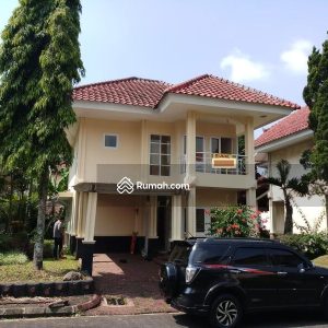 Dijual Villa Galaxy Resort Puncak di Pacet, Cianjur