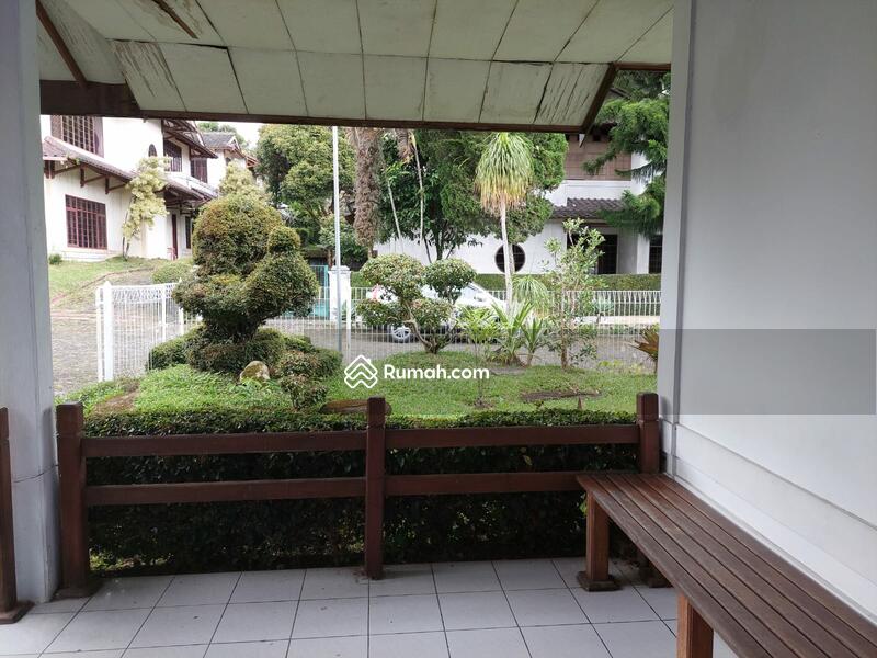 Dijual Villa di Hanjawar Cipanas Puncak