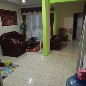 Dijual Rumah di Gunteng, Karangtengah