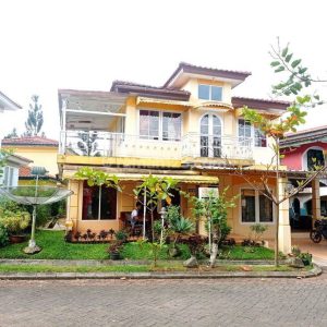 Dijual Villa 2 Lantai Siap Huni Full Furnished di Cipanas, Cianjur