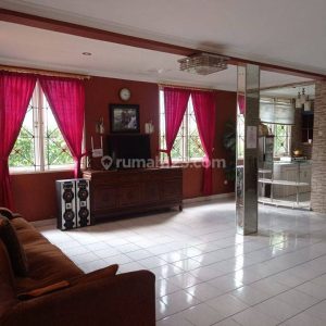Dijual Villa 2 Lantai Siap Huni Full Furnished di Cipanas, Cianjur