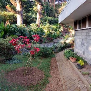 Dijual Villa di Cipanas Puncak