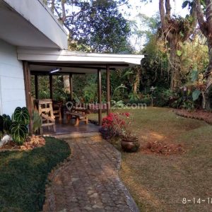 Dijual Villa di Cipanas Puncak