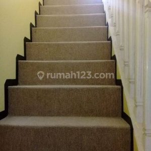 Dijual Villa Cantik di Bukit Cipendawa Pacet, Cianjur
