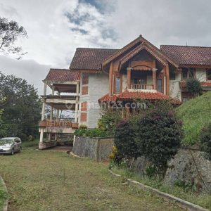Dijual Villa di Ciloto, Cipanas