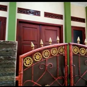 Dijual Rumah 2 Lantai di Selakopi, Cianjur