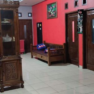 Dijual Rumah sama Furniturenya di Karangtengah, Cianjur