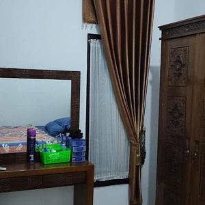 Dijual Rumah sama Furniturenya di Karangtengah, Cianjur