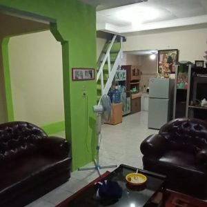 Dijual Rumah di Gunteng, Karangtengah