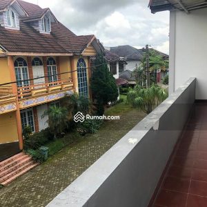 Dijual Villa Siap Huni Baru Renov di Sunkist Puncak Cipanas