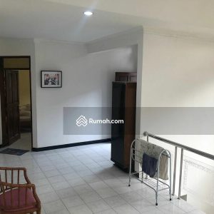 Dijual Villa Siap Huni Baru Renov di Sunkist Puncak Cipanas