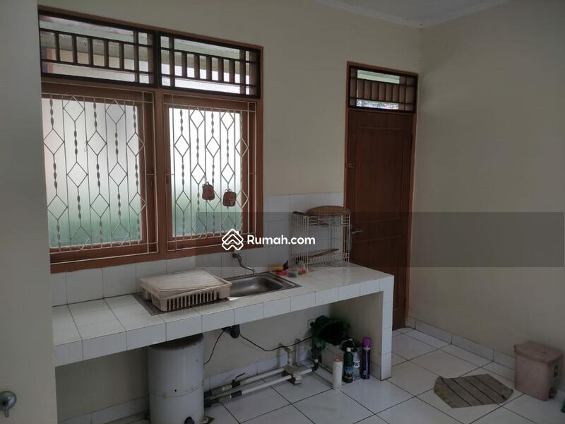 Dijual Villa Galaxy Resort 2 Lantai di Cipanas