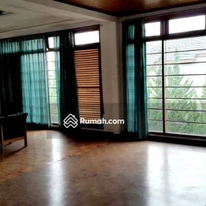 Dijual Villa Gunung Puri Indah Cipanas