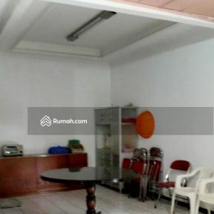 Dijual Villa Gunung Puri Indah Cipanas