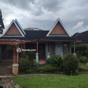 Dijual Villa Kota Bunga Puncak Full Furnished di Cipanas
